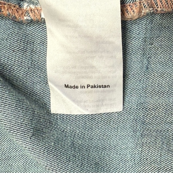 Urban Koach Blue Denim Fabric Distressed Vest Size M - Picture 6 of 6